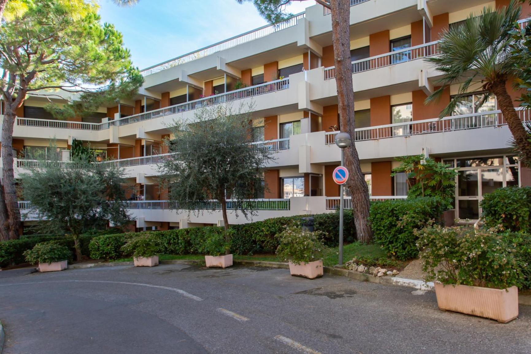 Sea View Apartment In Residence With Swimming Pool! Nizza Esterno foto